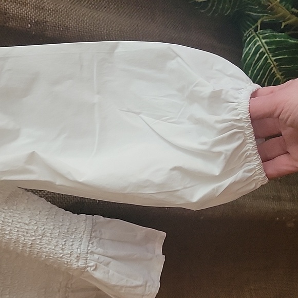 Top - Picture 3 of 4